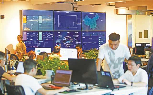 技術(shù)交流育新機(jī) 創(chuàng)新驅(qū)動(dòng)開(kāi)新局——重慶加速培育高質(zhì)量發(fā)展新增長(zhǎng)點(diǎn)